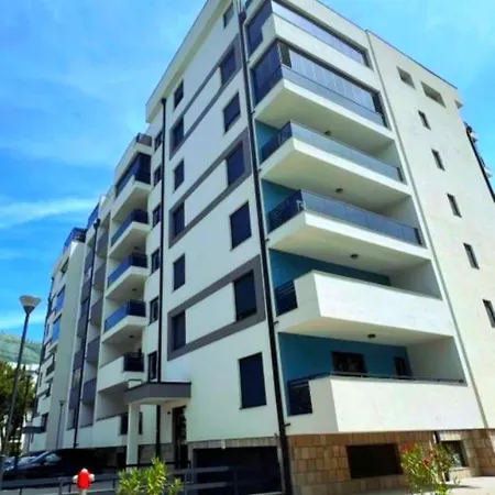 Premium Center Διαμέρισμα Τρέμπινιε